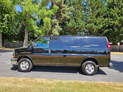 2018 Chevrolet Express 2500 Work Van