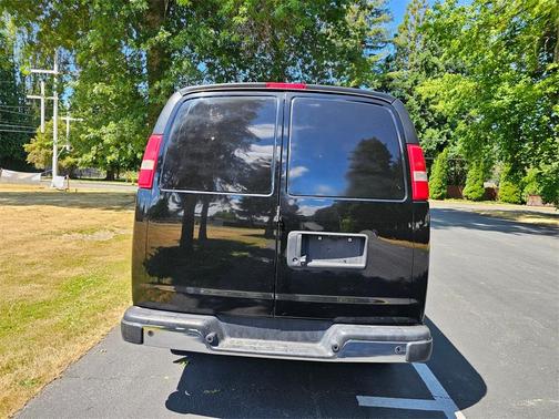 2018 Chevrolet Express 2500 Work Van