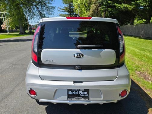 2017 Kia Soul +