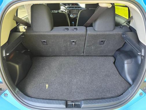 2015 Toyota Prius c Two