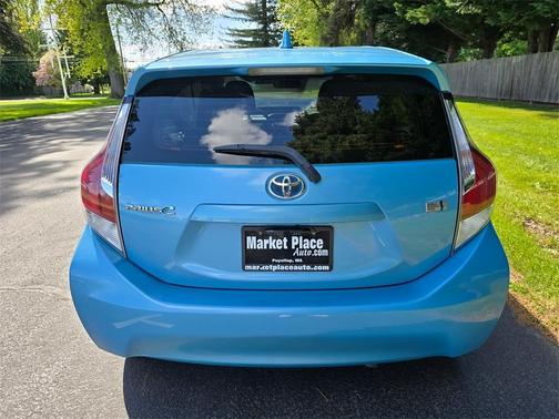 2015 Toyota Prius c Two