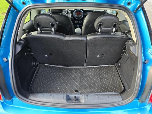 2015 MINI Hardtop Cooper