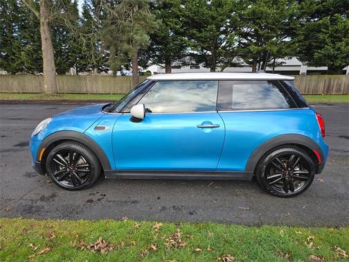 2015 MINI Hardtop Cooper