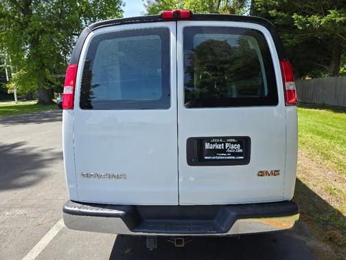 2017 GMC Savana 2500 Work Van