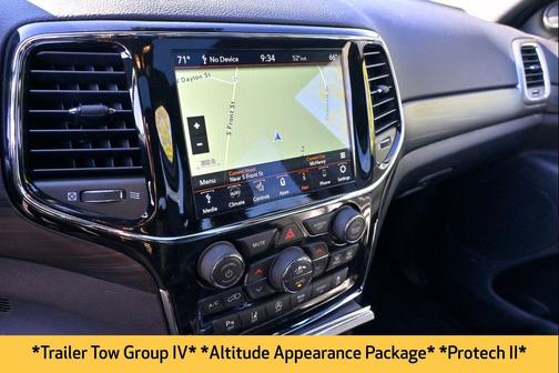 2022 Jeep Grand Cherokee Laredo