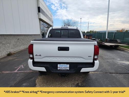 2022 Toyota Tacoma SR