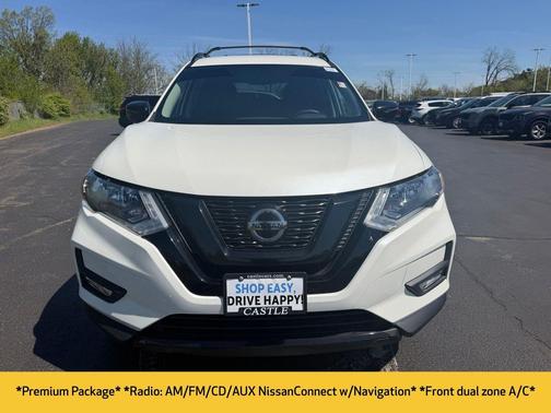 Pearl White 2018 Nissan Rogue SV