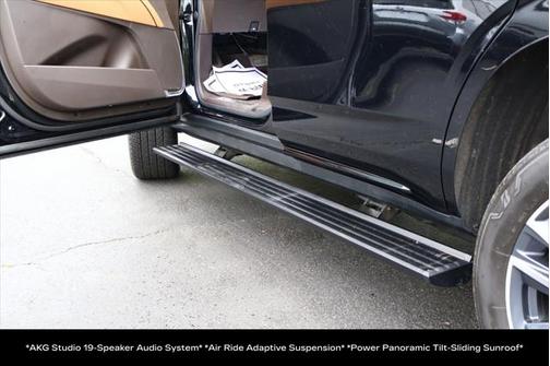 2022 Cadillac Escalade Sport