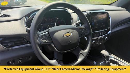Summit White 2023 Chevrolet Traverse LT Cloth