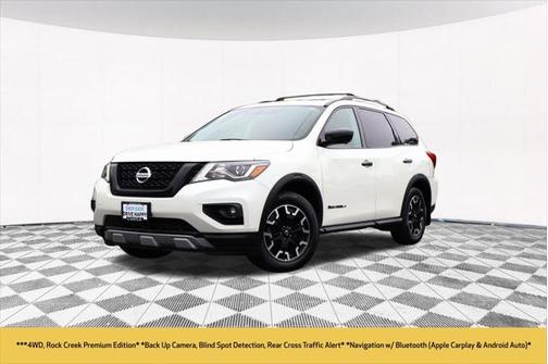 2019 Nissan Pathfinder SL