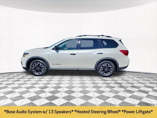 2019 Nissan Pathfinder SL