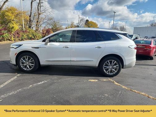 2022 Buick Enclave AWD Essence