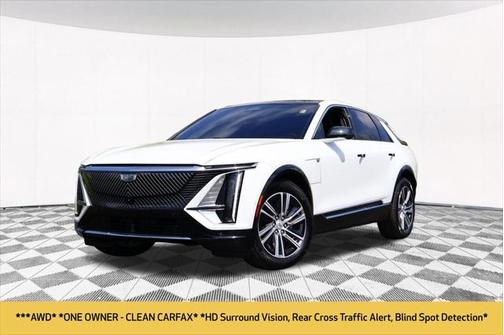2024 Cadillac LYRIQ Luxury w/1SD