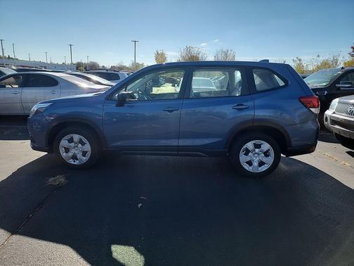 2022 Subaru Forester Base