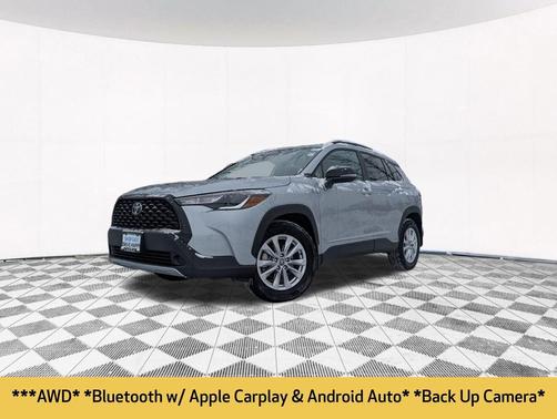 2025 Toyota Corolla Cross LE