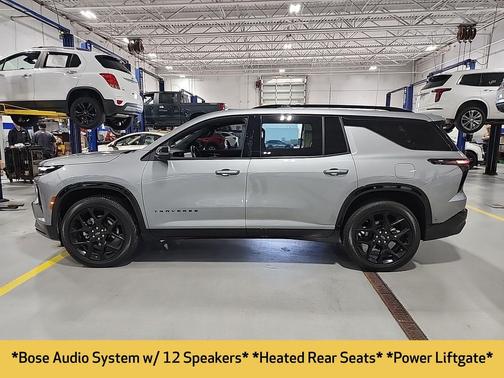 2025 Chevrolet Traverse RS