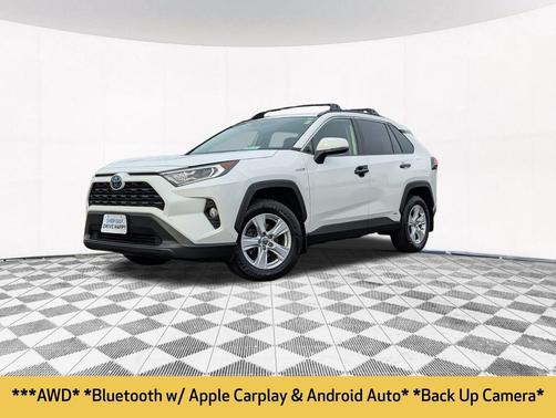 2020 Toyota RAV4 Hybrid XLE