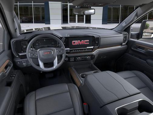2025 GMC Sierra 2500 SLT