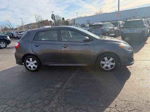 2009 Toyota Matrix S