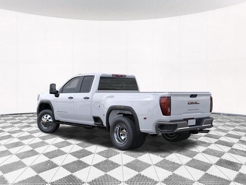 2026 GMC Sierra 3500 Base