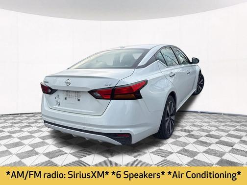 2022 Nissan Altima 2.5 SV