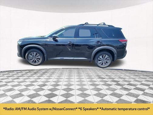 2022 Nissan Pathfinder SV 4WD