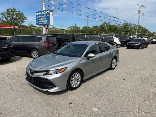 2020 Toyota Camry LE