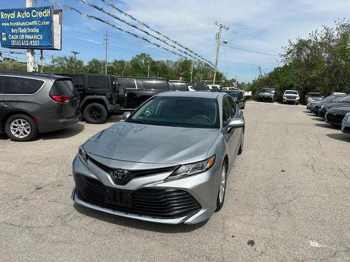 2020 Toyota Camry LE