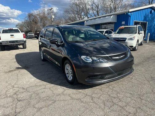2021 Chrysler Voyager LXI