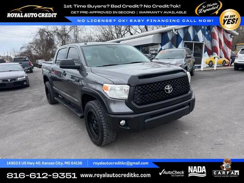 2017 Toyota Tundra SR5