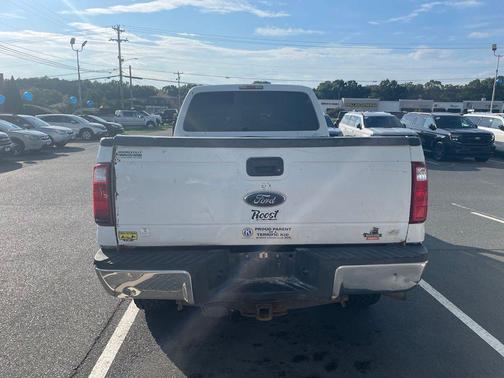 Oxford White 2015 Ford F-250 XLT