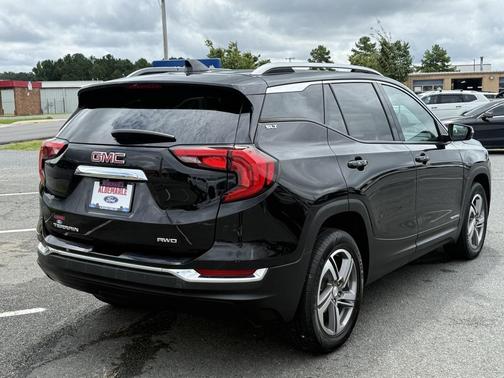2021 GMC Terrain SLT