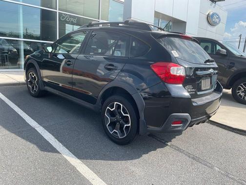Crystal Black Silica 2014 Subaru XV Crosstrek 2.0i Premium