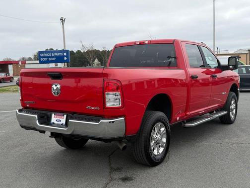 2024 RAM 2500 Big Horn Crew Cab 4x4 6'4' Box