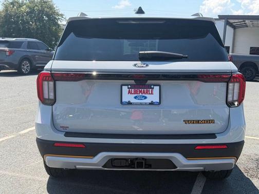 Avalanche Gray 2027 Ford Explorer Tremor