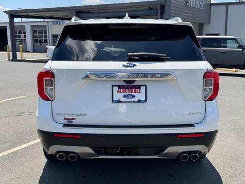 White Metallic 2021 Ford Explorer Platinum