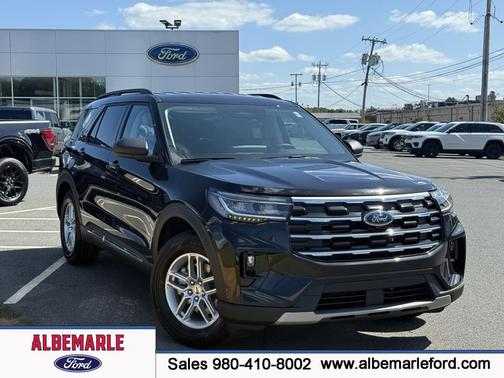 2025 Ford Explorer Active