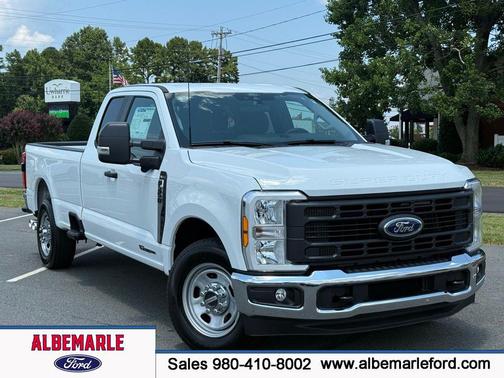 Oxford White 2025 Ford F-350 XL Truck