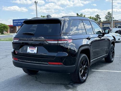 2024 Jeep Grand Cherokee Altitude