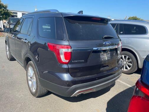 Quartz Metallic 2017 Ford Explorer Limited