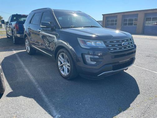 Quartz Metallic 2017 Ford Explorer Limited