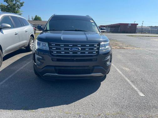 Quartz Metallic 2017 Ford Explorer Limited