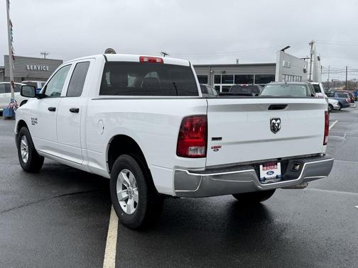 2024 RAM 1500 Classic SLT
