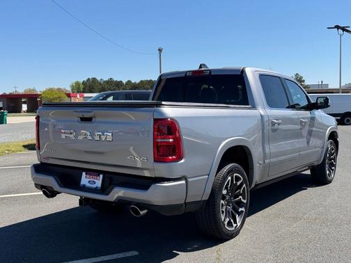 Billet Silver Metallic Clearcoat 2026 RAM 1500 Limited