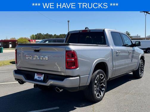 Billet Silver Metallic Clearcoat 2026 RAM 1500 Limited