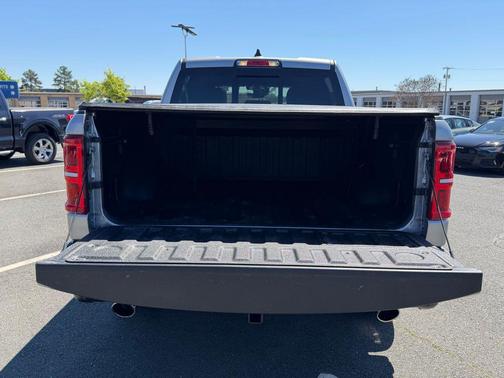 Billet Silver Metallic Clearcoat 2026 RAM 1500 Limited