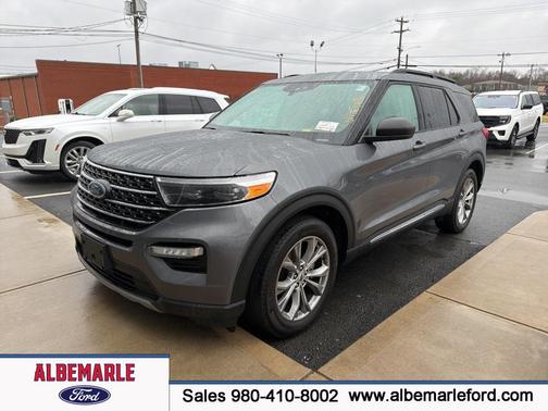 2023 Ford Explorer XLT