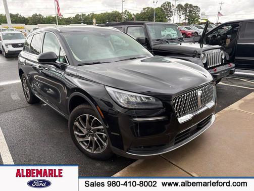 Black Metallic 2022 Lincoln Corsair Standard