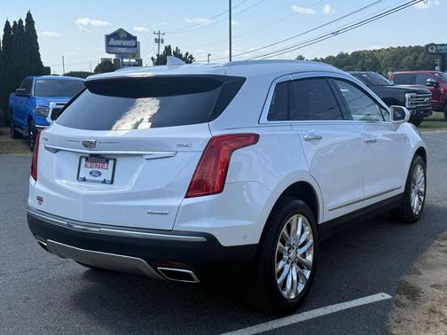 2017 Cadillac XT5 Platinum