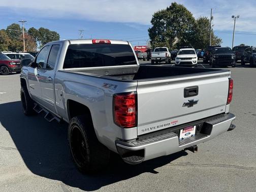 2017 Chevrolet Silverado 1500 2LT